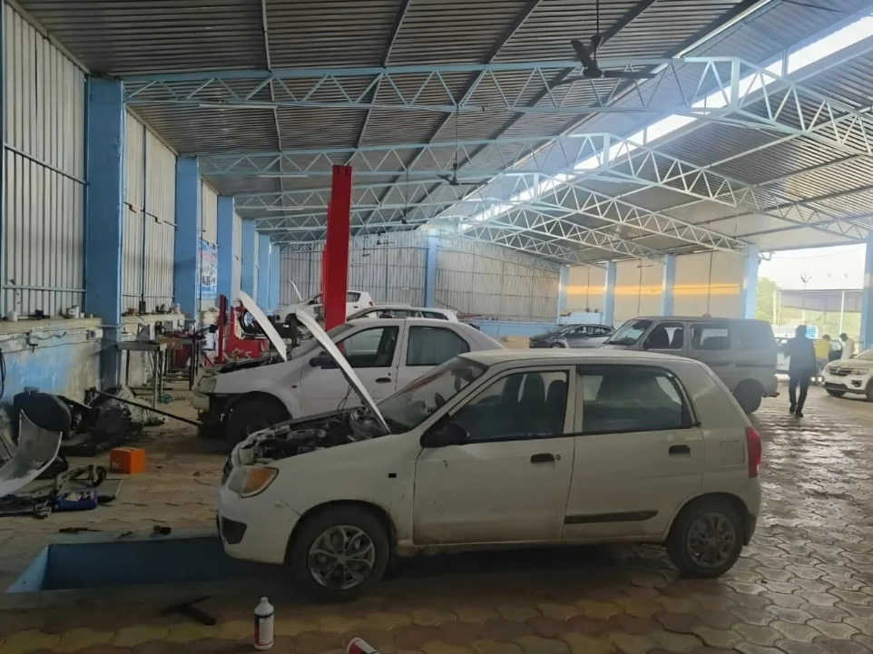 Modern automobile service garage at Hari Kripa Services Salasar