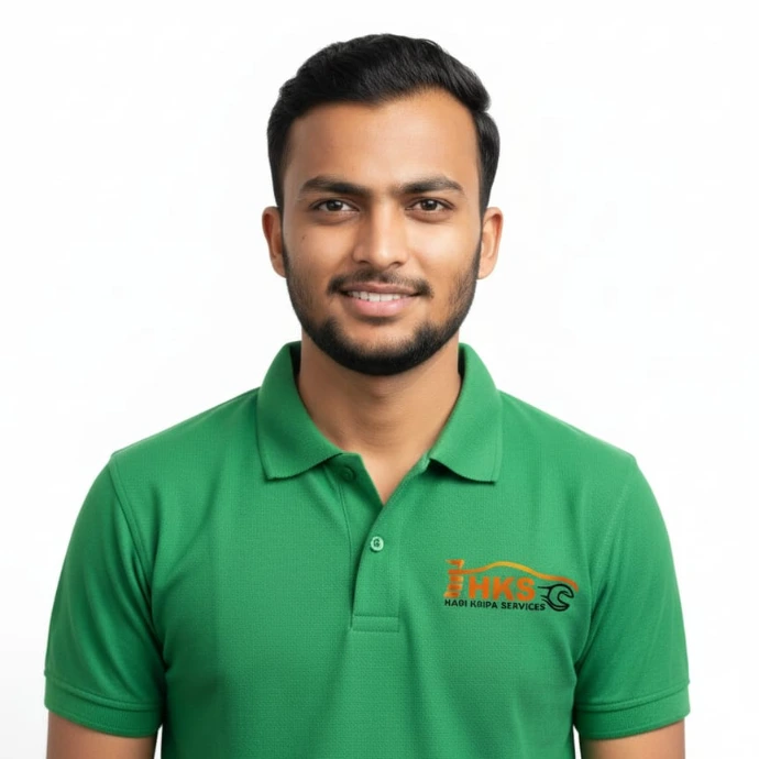 trained automobile technician at HKS car repair workshop Jaipur